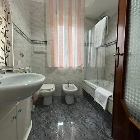 아파트 Domus Caiazzo *